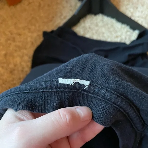 Van Halen vintage T shirt. Well worn in and soft cotton. Vintage band - Picture 3 of 3